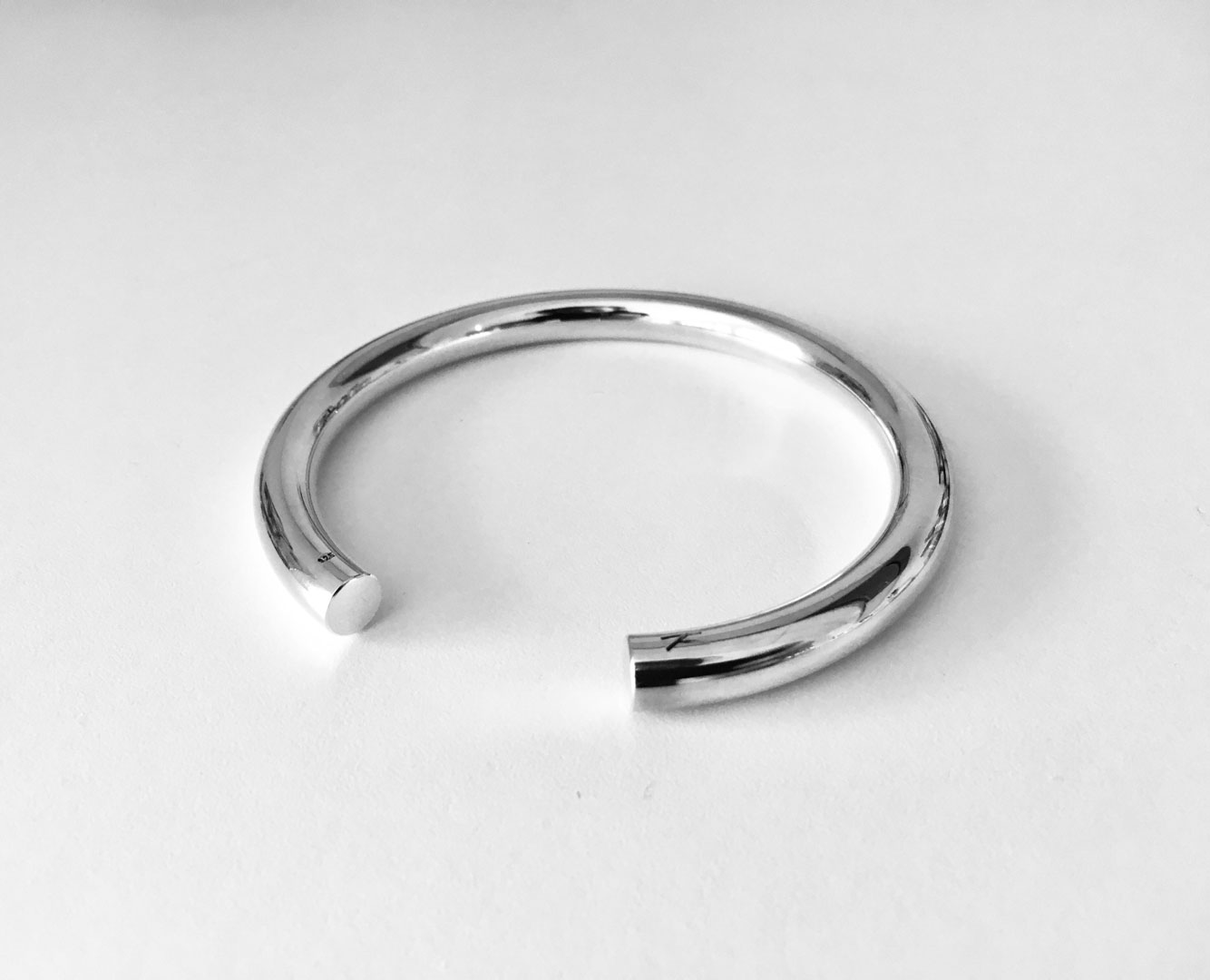 〇 jewelry bangles / bracelets