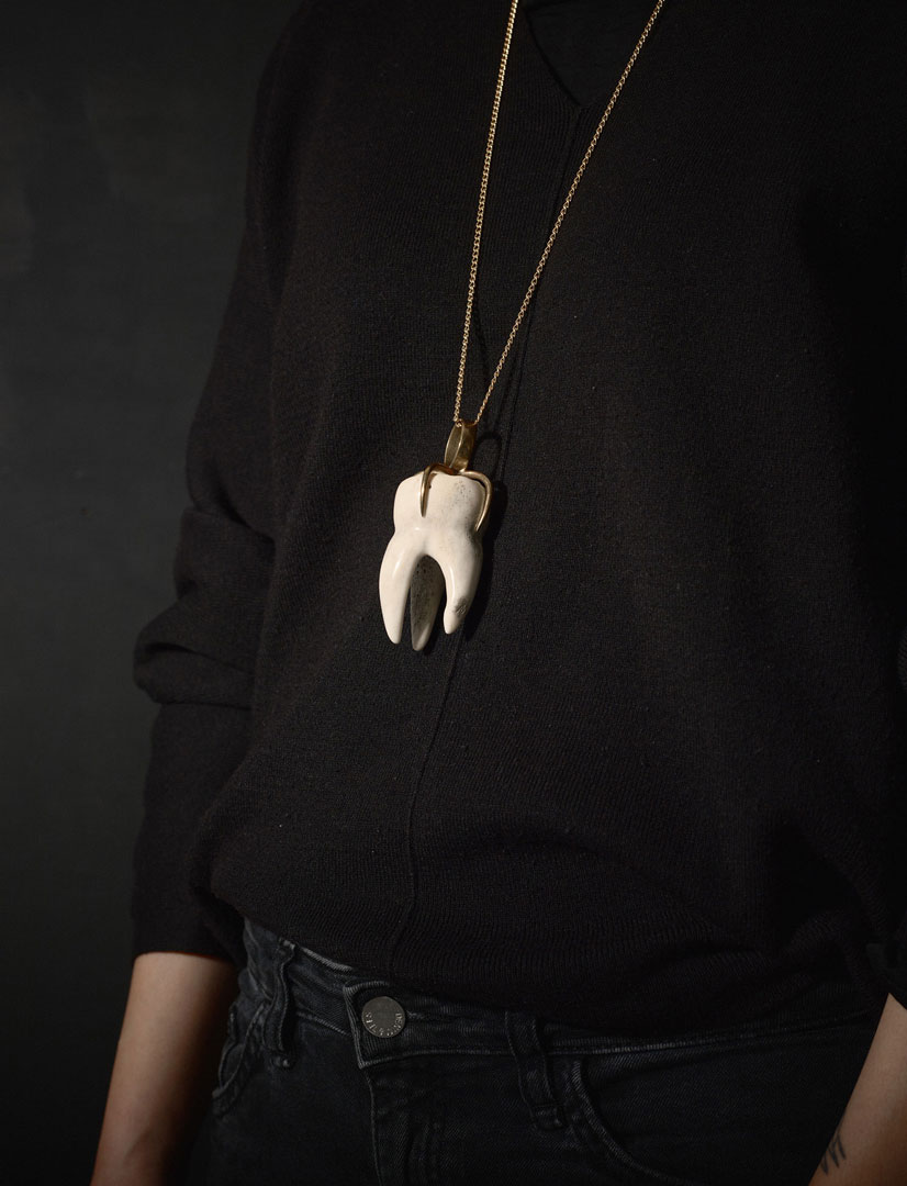 trophäe II objects contemporary art jewelry
